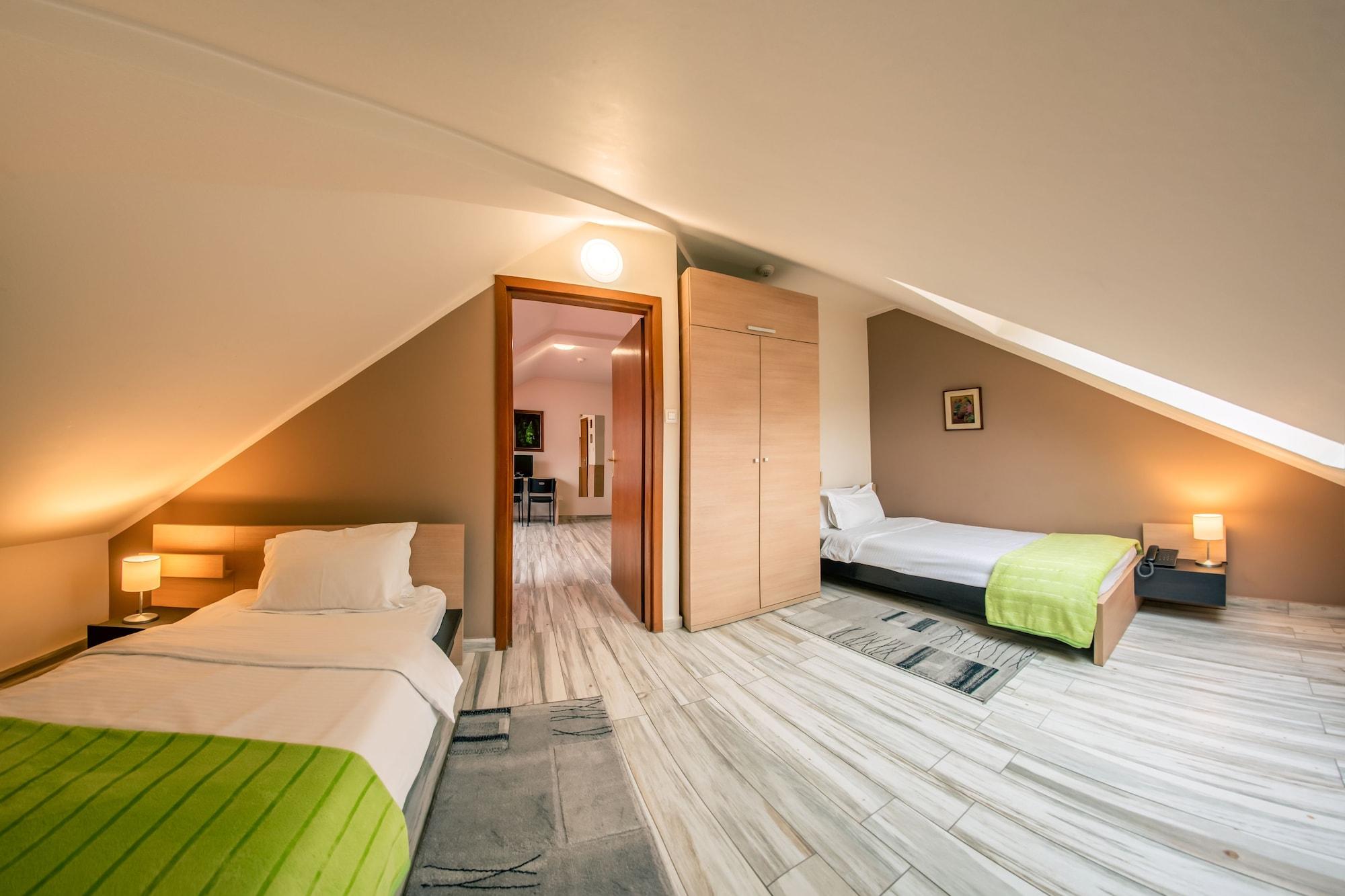 Veliki Garni Hotel Новий Сад Екстер'єр фото