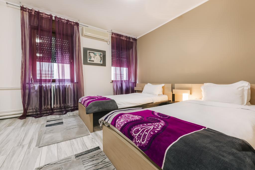 Veliki Garni Hotel Новий Сад Екстер'єр фото